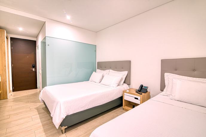 Imagen de la habitación del Hotel Dix. Foto 4