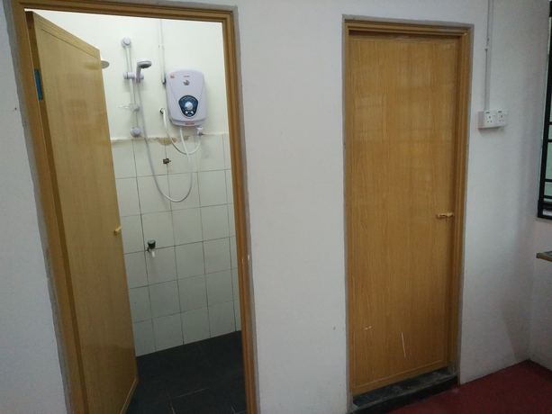 Imagen de la habitación del Hotel Diyana Budget - Hostel. Foto 16