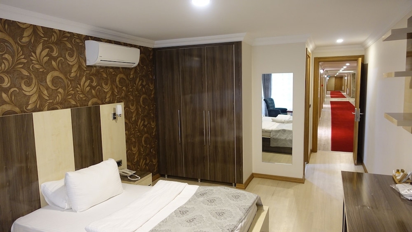 Imagen de la habitación del Hotel Diyar Paris. Foto 2