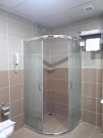 Imagen de la habitación del Hotel Diyar Paris. Foto 16