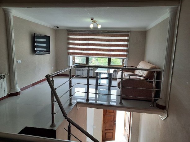 Imagen de los interiores del Hotel Diyor. Foto 20