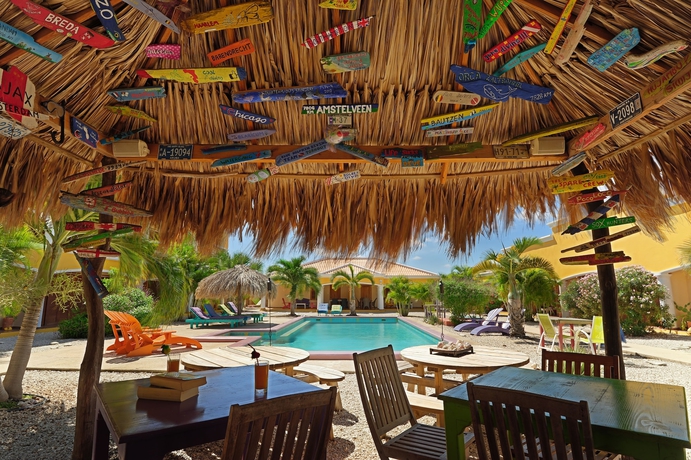 Imagen general del Hotel Djambo Apartments - Adults Only. Foto 1