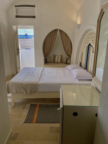 Imagen de la habitación del Hotel Djerba Authentique. Foto 9