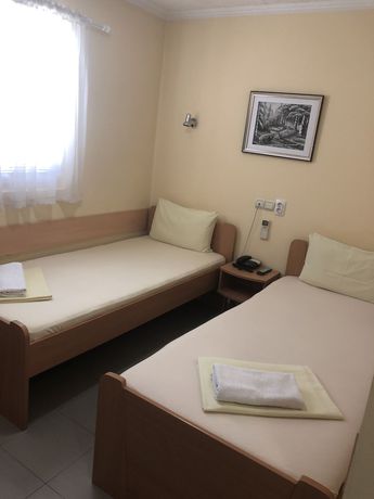 Imagen de la habitación del Hotel Djerdan. Foto 6
