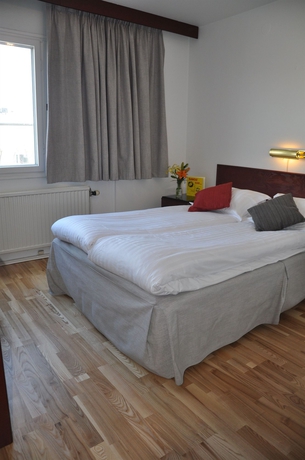 Imagen de la habitación del Hotel Djingis Khan. Foto 6