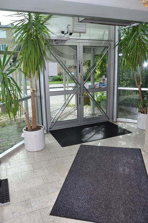 Imagen de los interiores del Hotel Djingis Khan. Foto 11