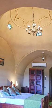 Imagen de la habitación del Hotel Djorff Palace. Foto 14