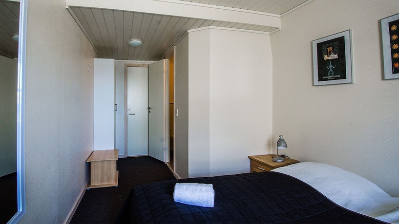 Imagen de la habitación del Hotel Djurhuus. Foto 8