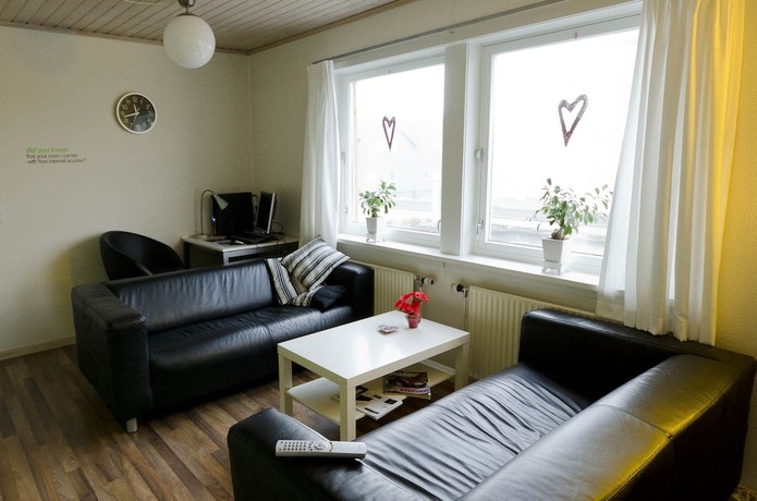 Imagen de los interiores del Hotel Djurhuus. Foto 17