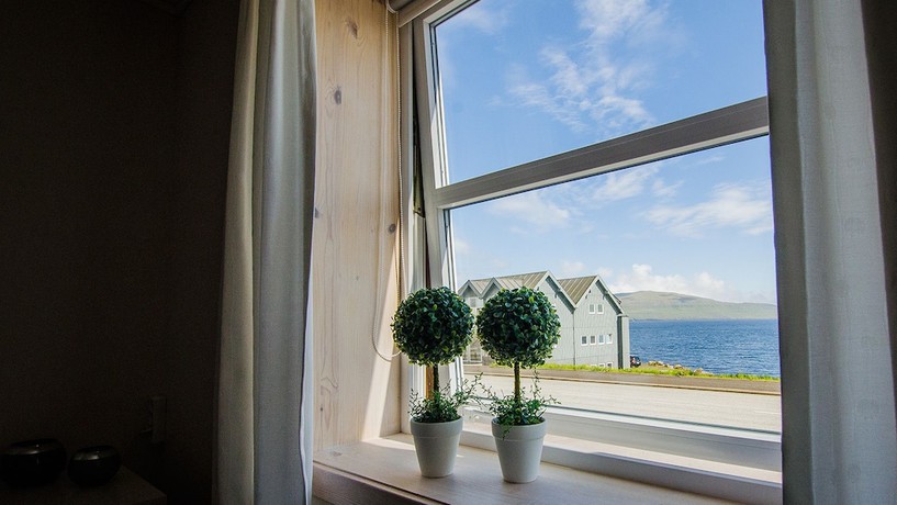 Imagen de la habitación del Hotel Djurhuus. Foto 11