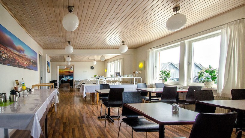 Imagen del bar/restaurante del Hotel Djurhuus. Foto 6