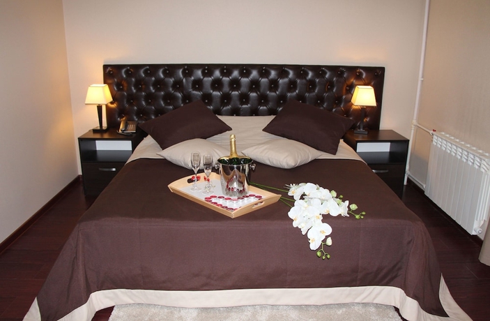 Imagen de la habitación del Hotel Dk Complex. Foto 2