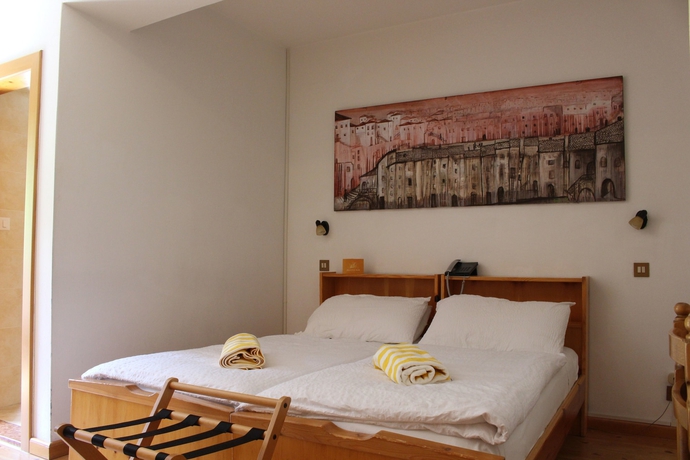 Imagen de la habitación del Hotel D'la Varda. Foto 13