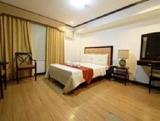 Imagen de la habitación del Hotel D'leonor. Foto 6