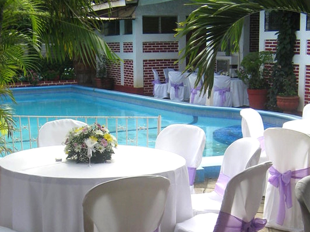 Imagen del bar/restaurante del Hotel D'lido Managua. Foto 5