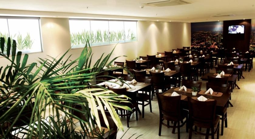 Imagen del bar/restaurante del Hotel D'luca. Foto 2