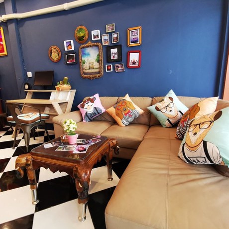 Imagen de los interiores del Hotel Dluck Hostel. Foto 16
