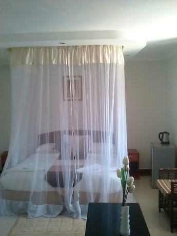 Imagen de la habitación del Hotel Dlux. Foto 5