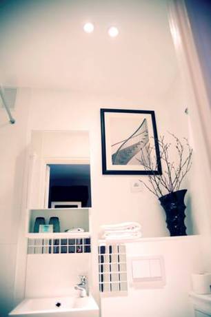 Imagen de la habitación del Hotel Dm. Foto 6