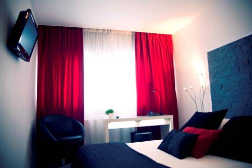 Imagen de la habitación del Hotel Dm. Foto 12