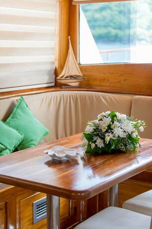 Imagen general del Hotel Dm Yachting - 7 Night Cruise Sun-Sun. Foto 3