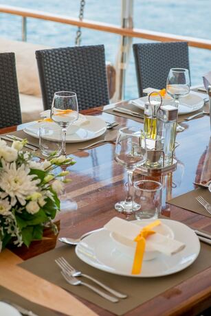 Imagen general del Hotel Dm Yachting - 7 Night Cruise Sun-Sun. Foto 7