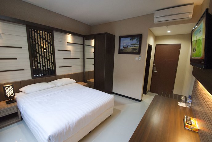 Imagen de la habitación del Hotel D'madinah Residence Syariah Solo. Foto 4