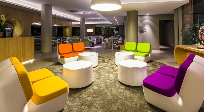 Imagen general del Hotel Dmax. Foto 4