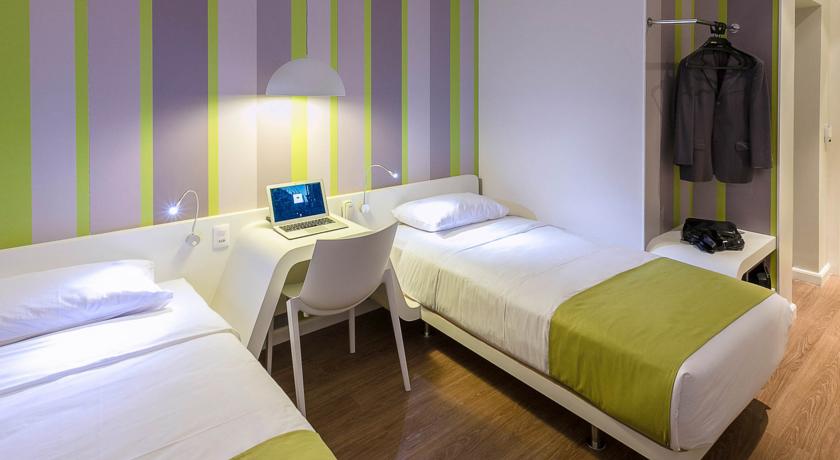 Imagen general del Hotel Dmax. Foto 14