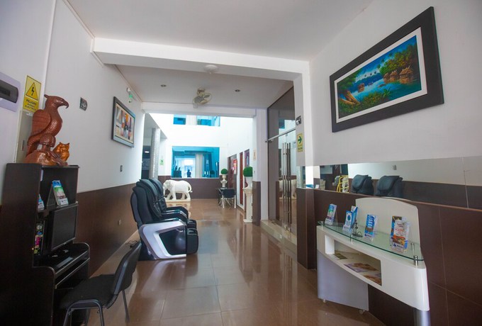 Imagen de los interiores del Hotel Dmilez. Foto 14