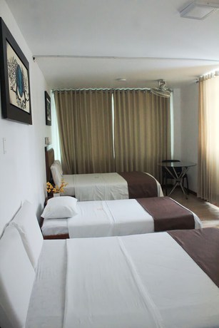 Imagen de la habitación del Hotel Dmilez. Foto 11