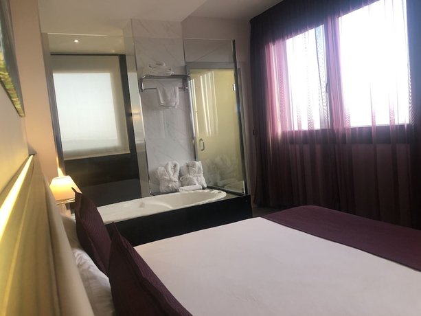 Imagen de la habitación del Hotel Dña Monse Spa and Golf. Foto 3