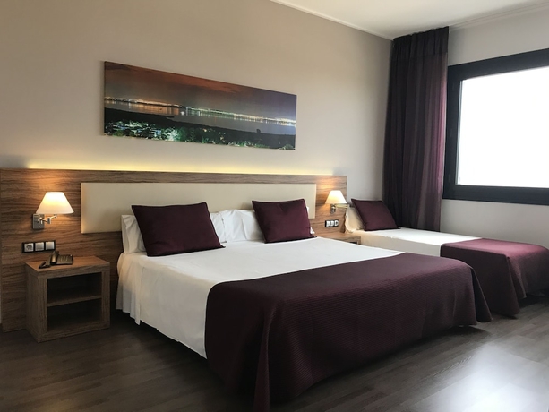 Imagen de la habitación del Hotel Dña Monse Spa and Golf. Foto 11