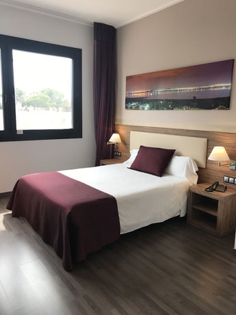 Imagen de la habitación del Hotel Dña Monse Spa and Golf. Foto 14