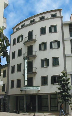 Imagen de los exteriores del Hotel Do Centro. Foto 7