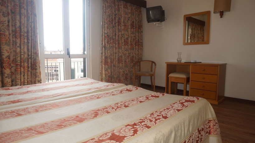 Imagen de la habitación del Hotel Do Centro. Foto 6