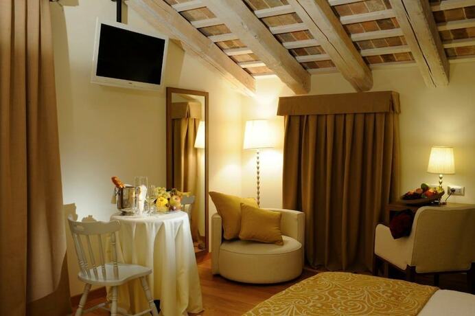 Imagen general del Hotel Do Ciacole in Relais. Foto 6