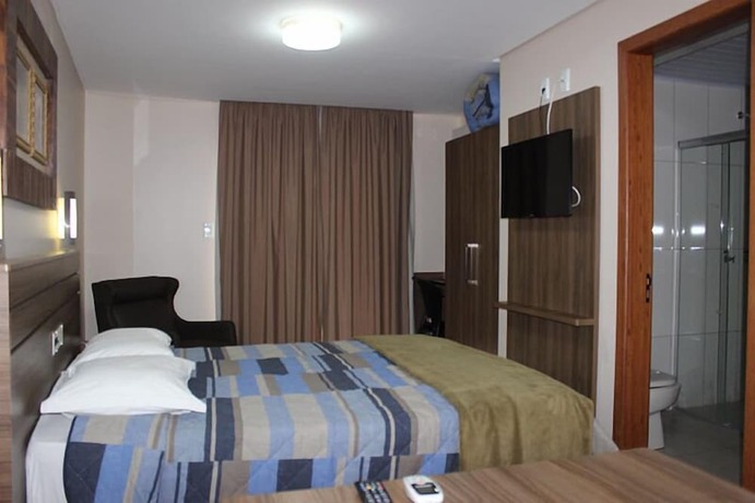 Imagen general del Hotel Do Com&eacute;rcio. Foto 17