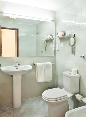 Imagen de la habitación del Hotel Do Mar, Sesimbra. Foto 6