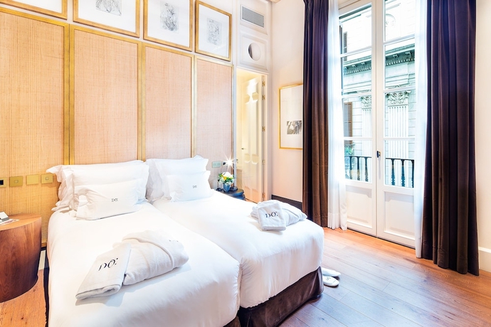 Imagen de la habitación del Hotel Do Placa Reial Powered By Sonder. Foto 7