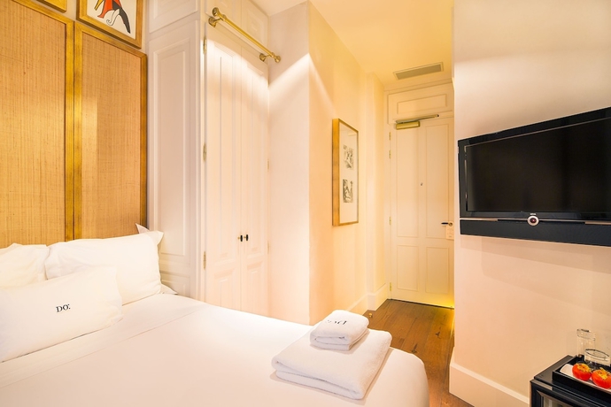 Imagen de la habitación del Hotel Do Placa Reial Powered By Sonder. Foto 9