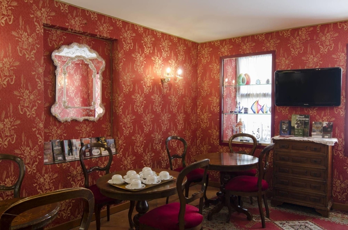 Imagen del bar/restaurante del Hotel Do Pozzi. Foto 3