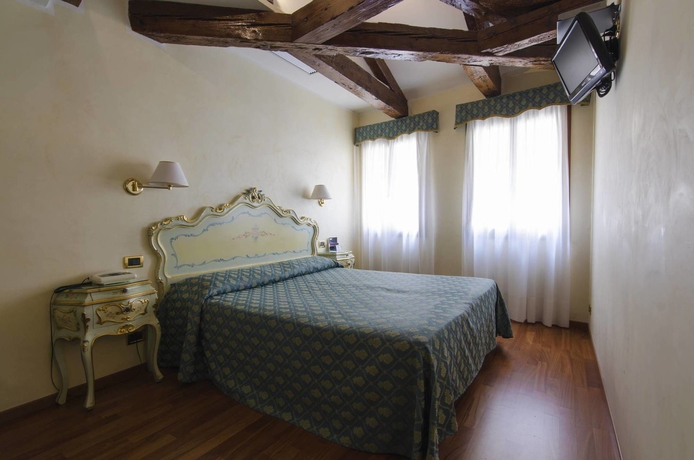 Imagen de la habitación del Hotel Do Pozzi. Foto 9