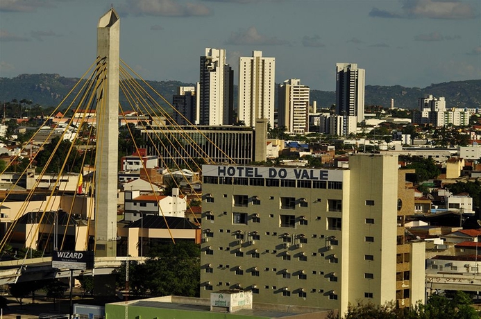 Imagen de los exteriores del Hotel Do Vale Express. Foto 8