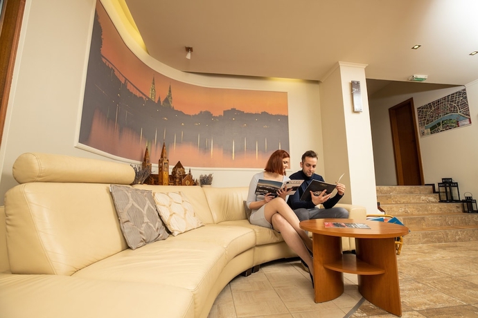 Imagen de los interiores del Hotel Dóm, SZEGED. Foto 17