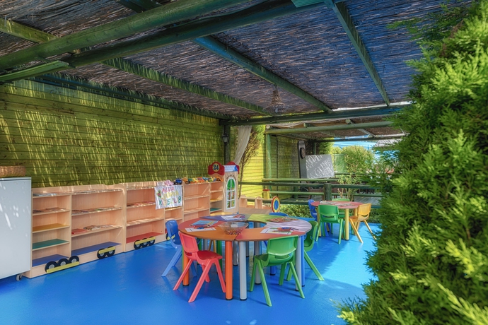 Imagen general del Hotel Dobedan Beach Resort Comfort. Foto 2