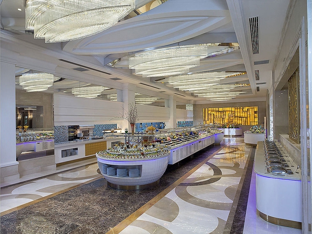 Imagen del bar/restaurante del Hotel Dobedan Exclusive and Spa. Foto 5