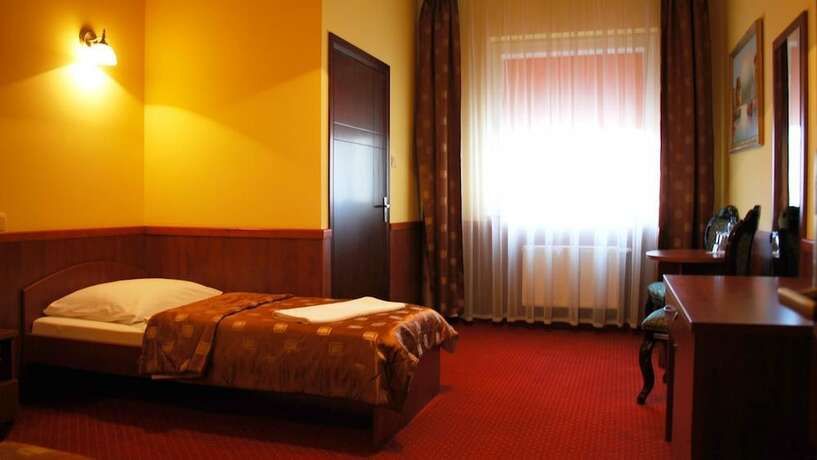 Imagen de la habitación del Hotel Dobosz. Foto 17