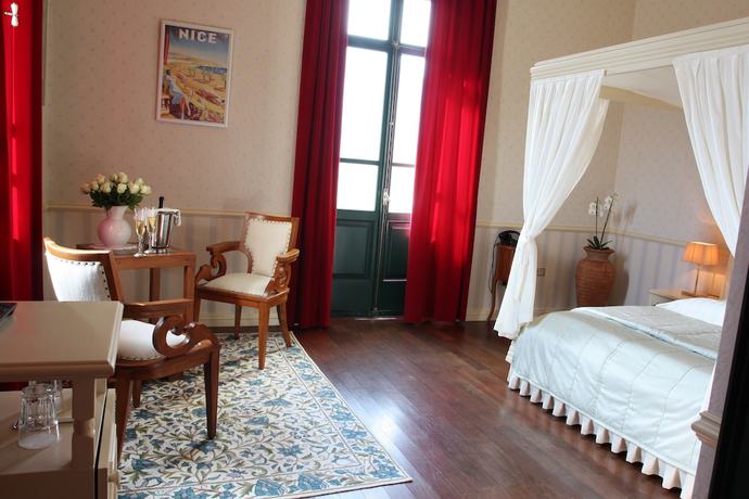 Imagen de la habitación del Hotel Dobra Vila. Foto 15