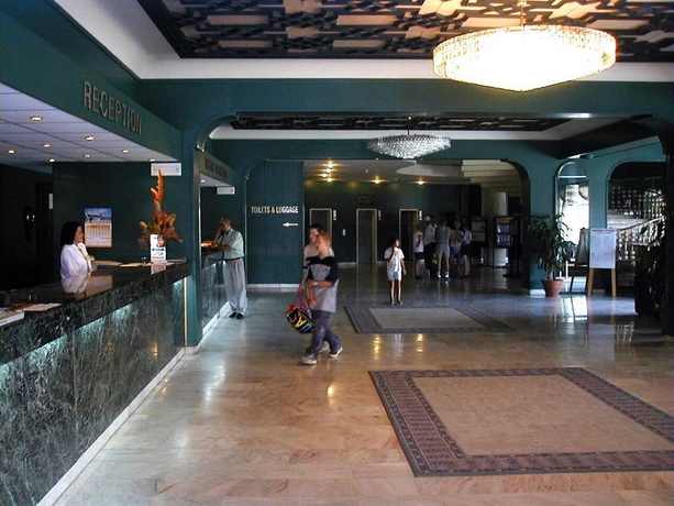 Imagen de los interiores del Hotel Dobrudja. Foto 1